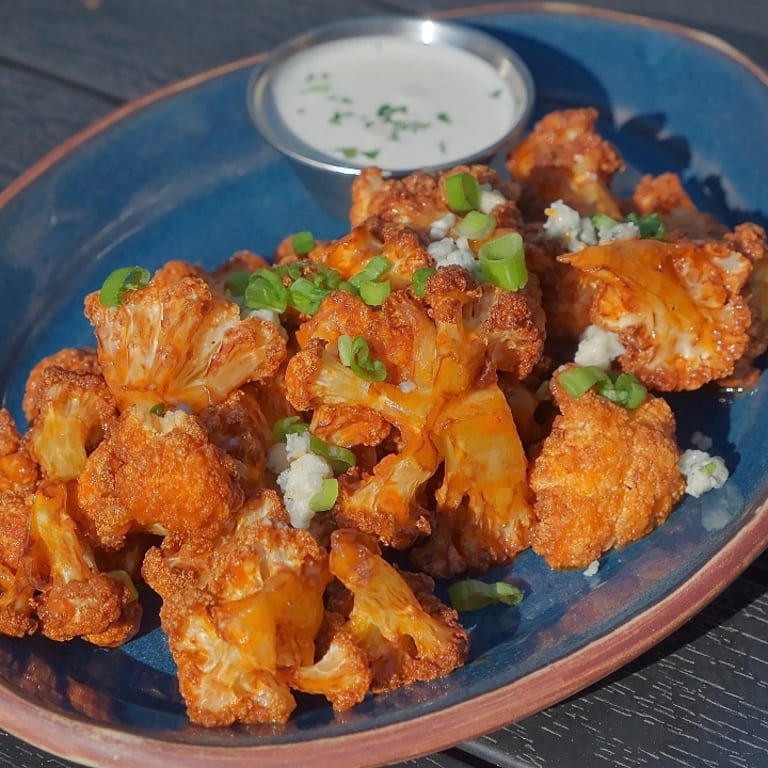 Delicious Buffalo Cauliflower Bites